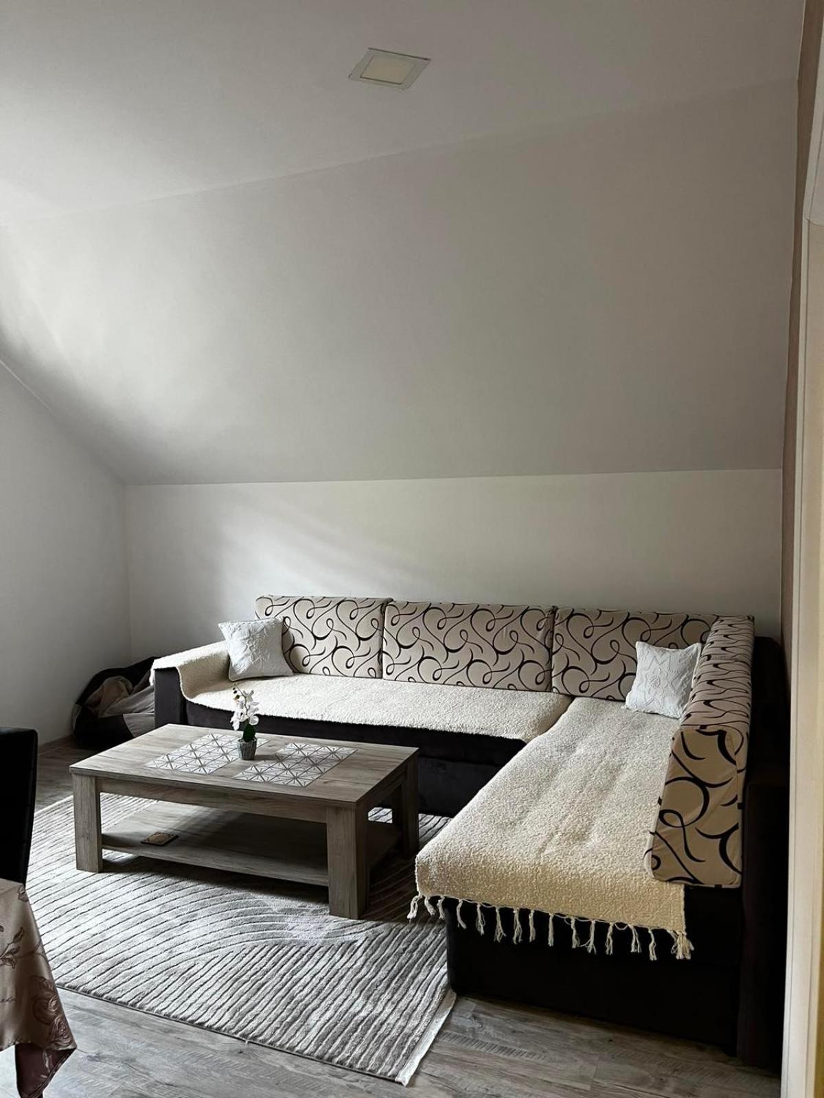 Apartmani Nikolic Višegrad Habitación foto